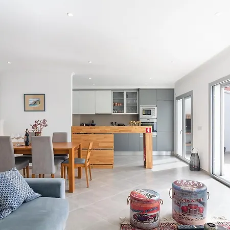 Sky Terrace - Sea Views & Bbq By Silver Prop Apartamento Nazaré